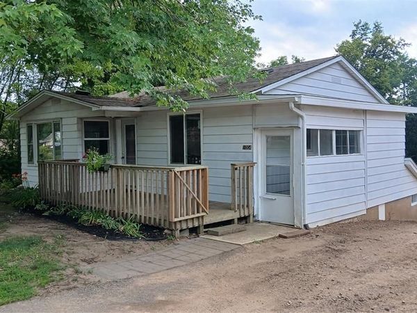 1004 Jefferson Avenue, Chippewa Falls, WI 54729