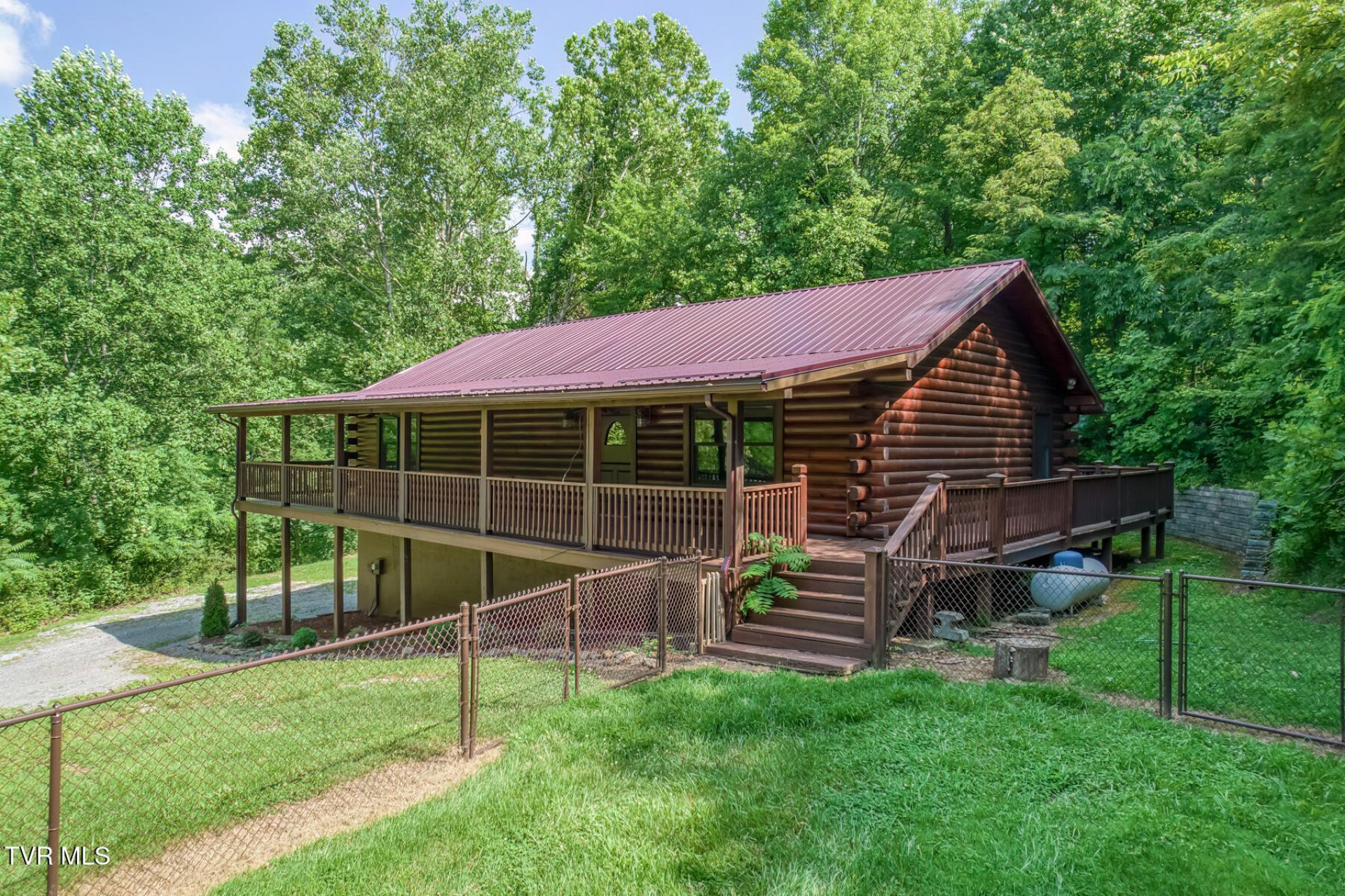 265 Minton Hollow Road, Elizabethton, TN 37643 Main Photo