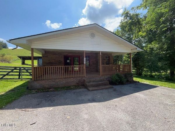 4240 Forge Ridge Road, Harrogate, TN 37752