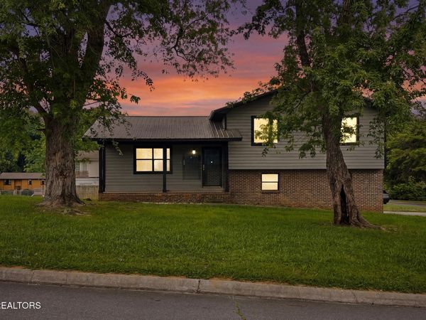 459 Water Oak Drive, Seymour, TN 37865