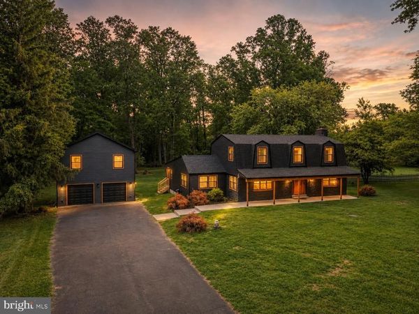 11 STOOPVILLE ROAD , NEWTOWN, PA 18940