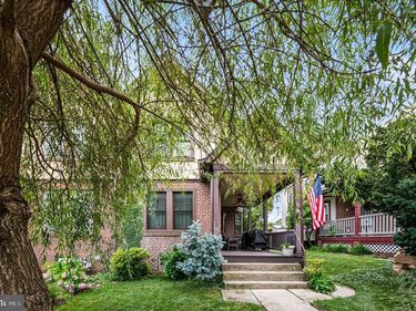 3 E TOWNSHIP LINE ROAD, ELKINS PARK, PA 19027