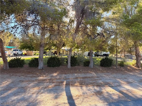6130 E Hawkins Way , Pahrump, NV 89061