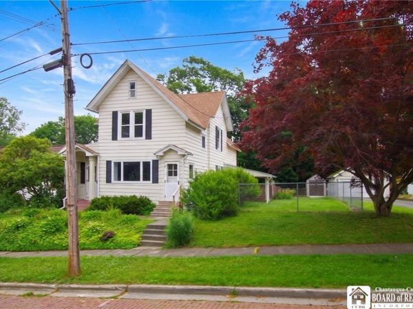 135 Catlin Avenue , Jamestown, NY 14701