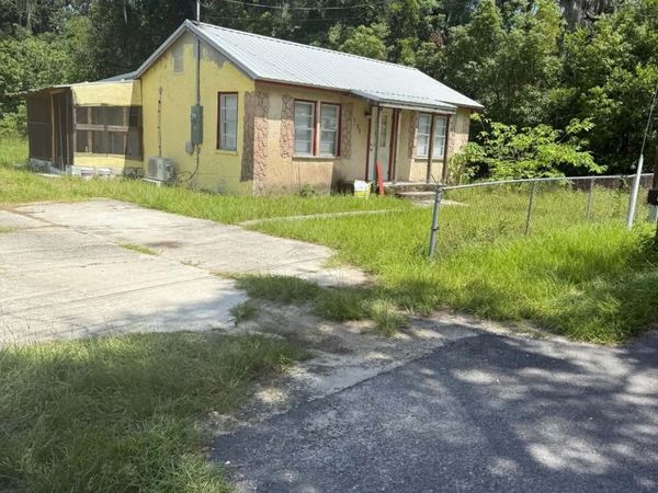 125 TANNER Terrace, Palatka, FL 32177