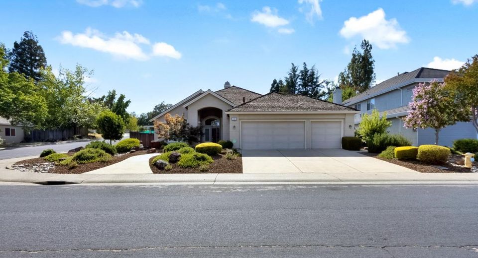 147 Teceira Way, Folsom, CA 95630 Photo