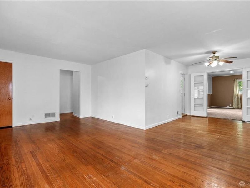 537 Lewis Drive, Fairborn, OH 45324 Photo 8