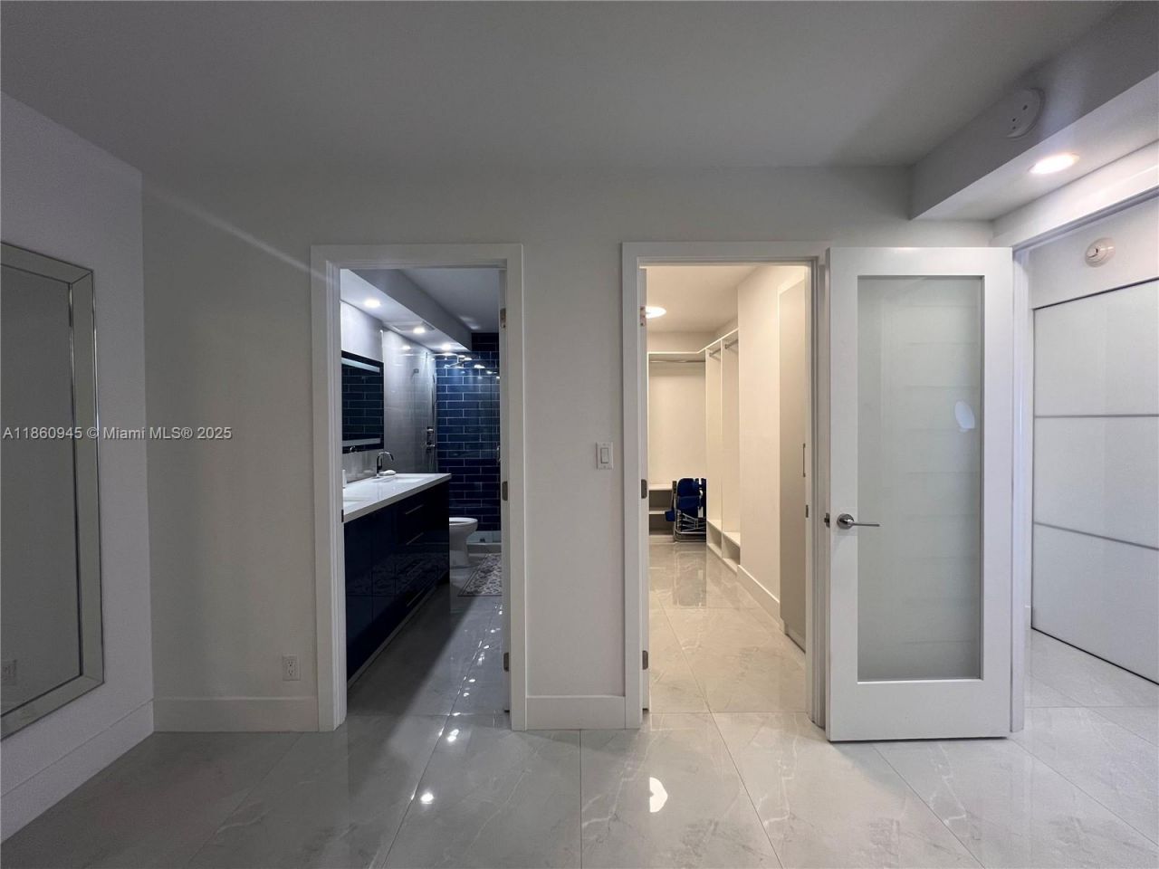 100 Bayview Dr , Unit 1524, Sunny Isles Beach, FL 33160 Photo