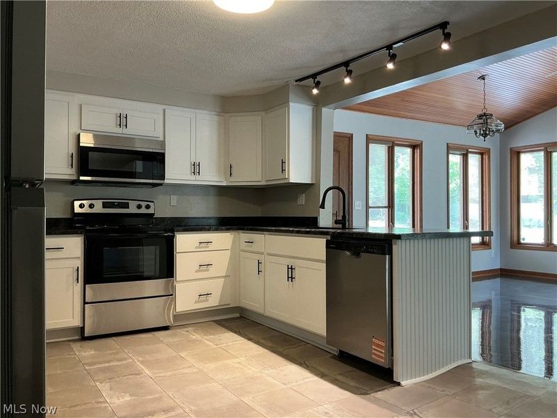4552 E Lincoln Way, Wooster, OH 44691 Photo 12