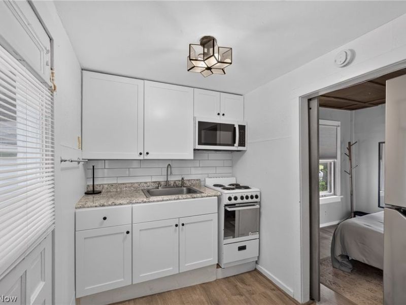 38257 Prospect Street, Unit 3, Willoughby, OH 44094 Photo 5