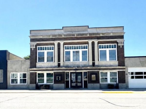 305-309 Gilman Street, Sheffield, IA 50475