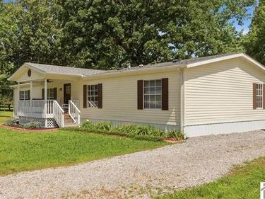18 Kenwood Drive, Murray, KY 42071