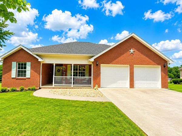 348 Front Runner Lane, Seymour, TN 37865