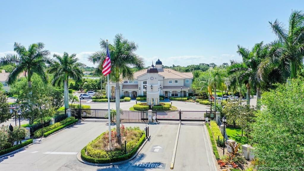 140 SW Peacock Boulevard, Unit 21-205, Port Saint Lucie, FL 34986 Photo