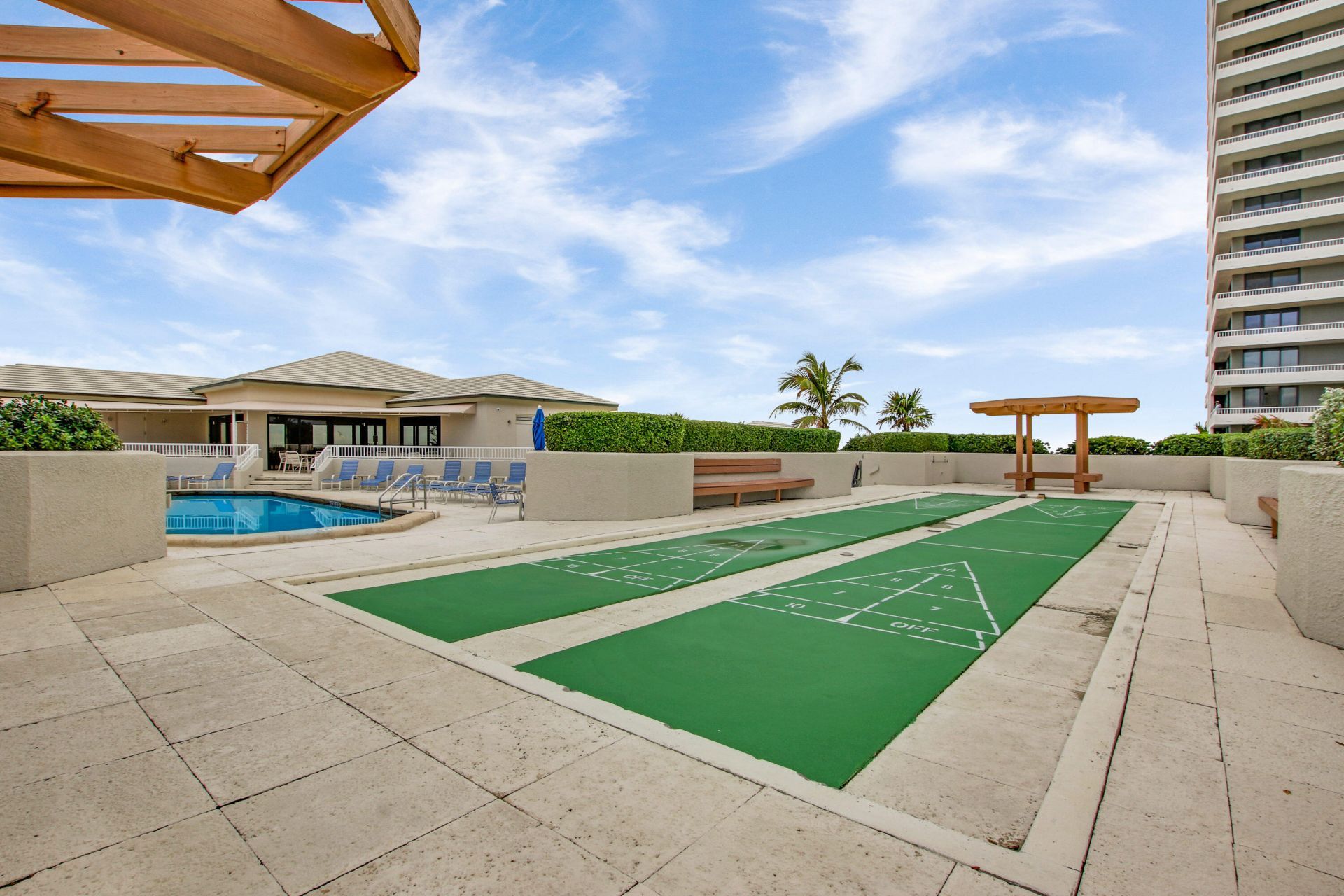 5540 N Ocean Drive, Unit 1c, Singer Island, FL 33404 Photo