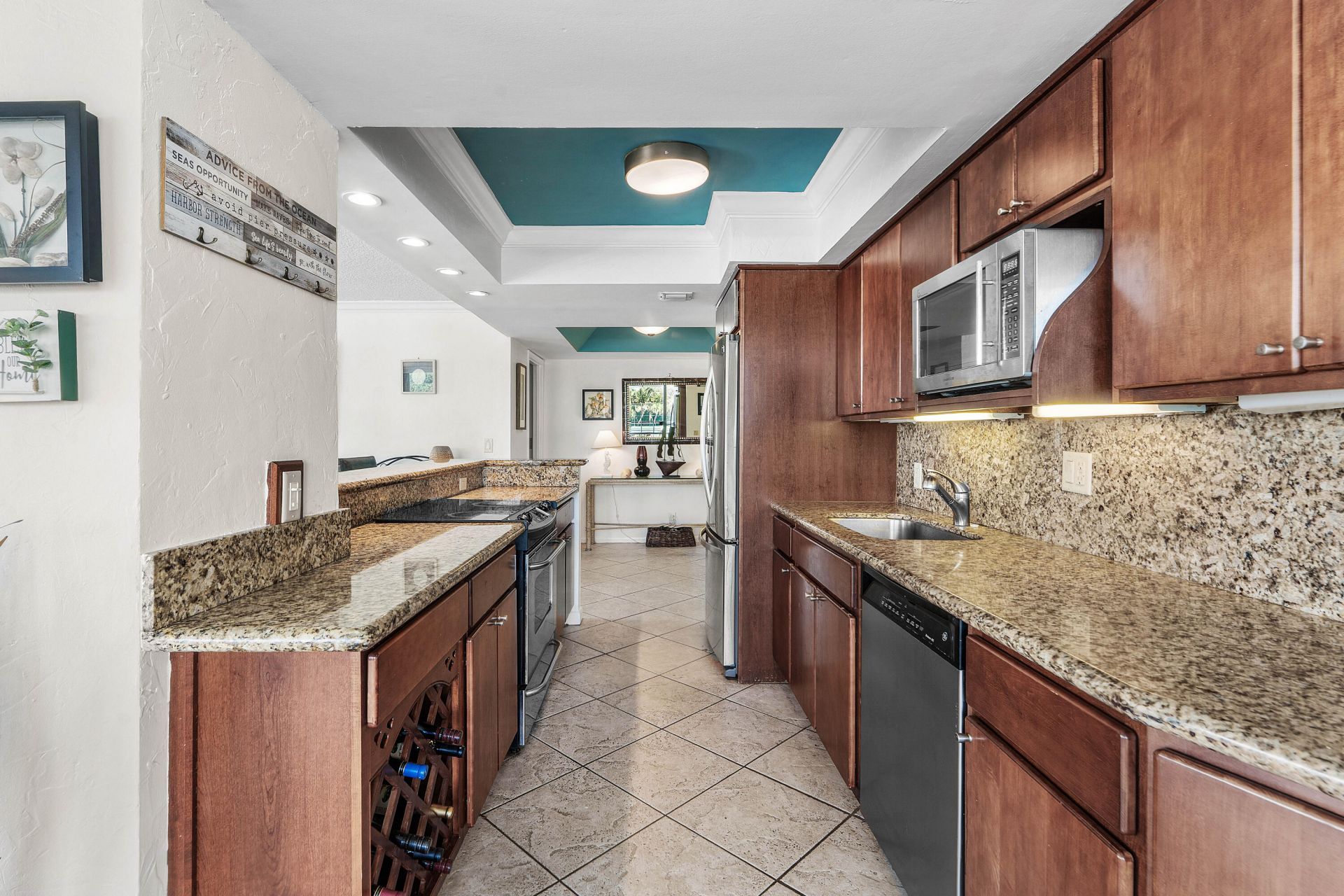 5540 N Ocean Drive, Unit 1c, Singer Island, FL 33404 Photo