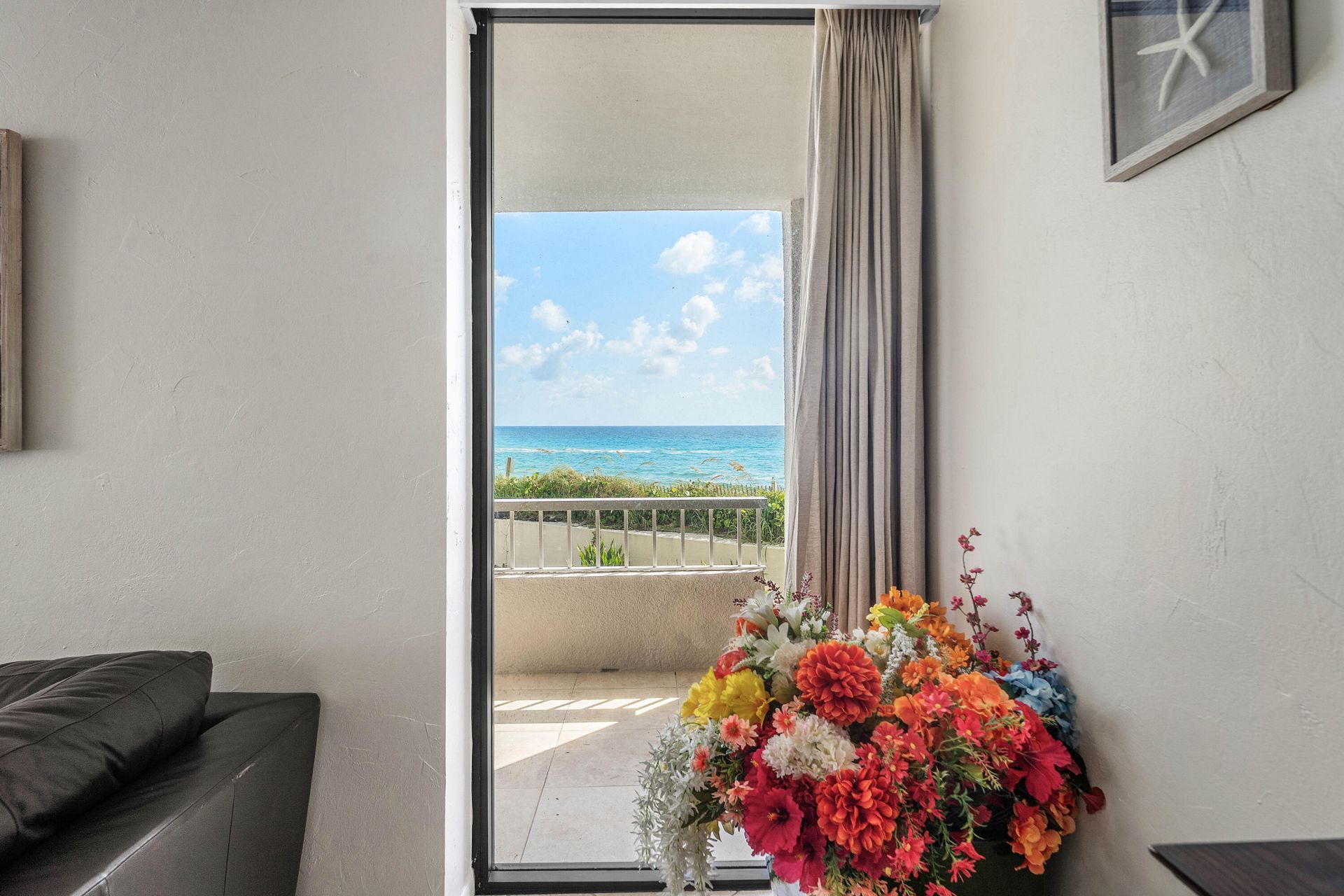 5540 N Ocean Drive, Unit 1c, Singer Island, FL 33404 Photo