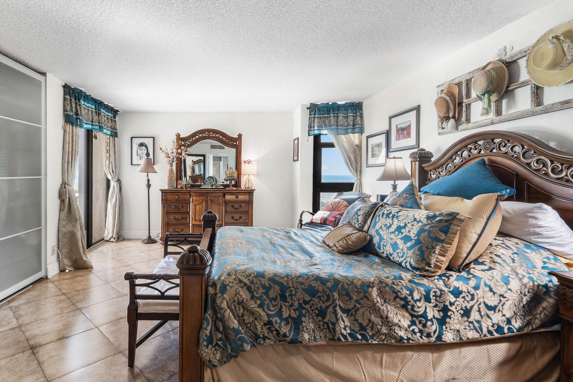 5540 N Ocean Drive, Unit 1c, Singer Island, FL 33404 Photo