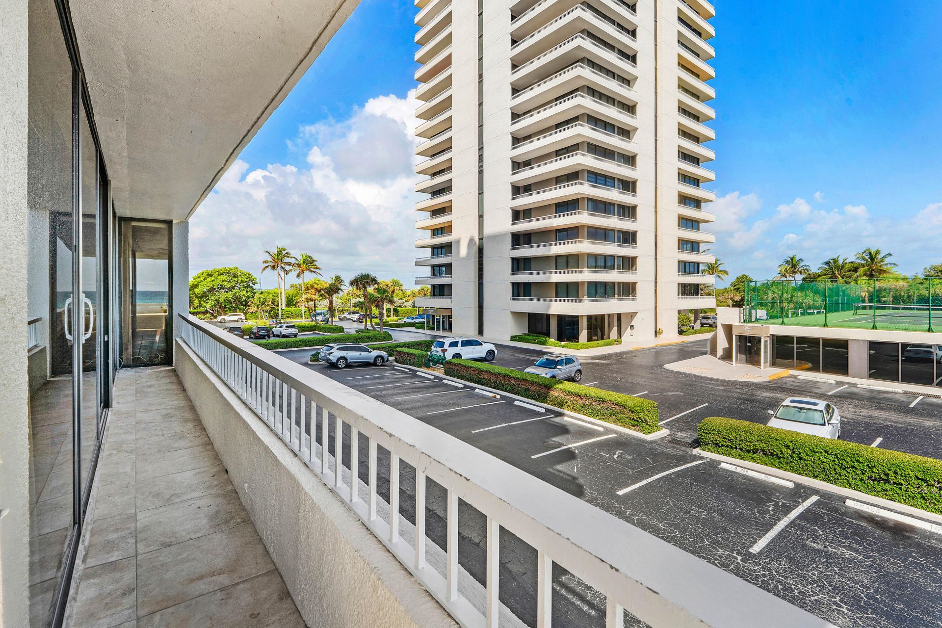 5540 N Ocean Drive, Unit 1c, Singer Island, FL 33404 Photo