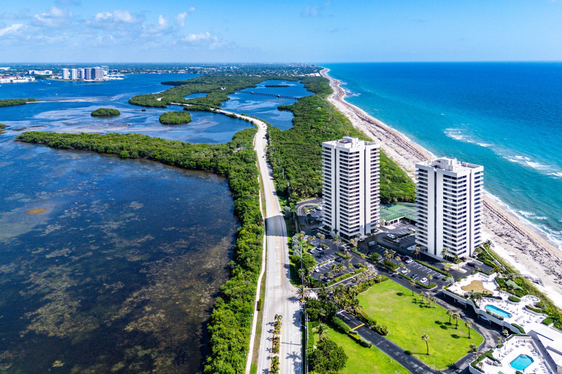 5540 N Ocean Drive, Unit 1c, Singer Island, FL 33404 Photo