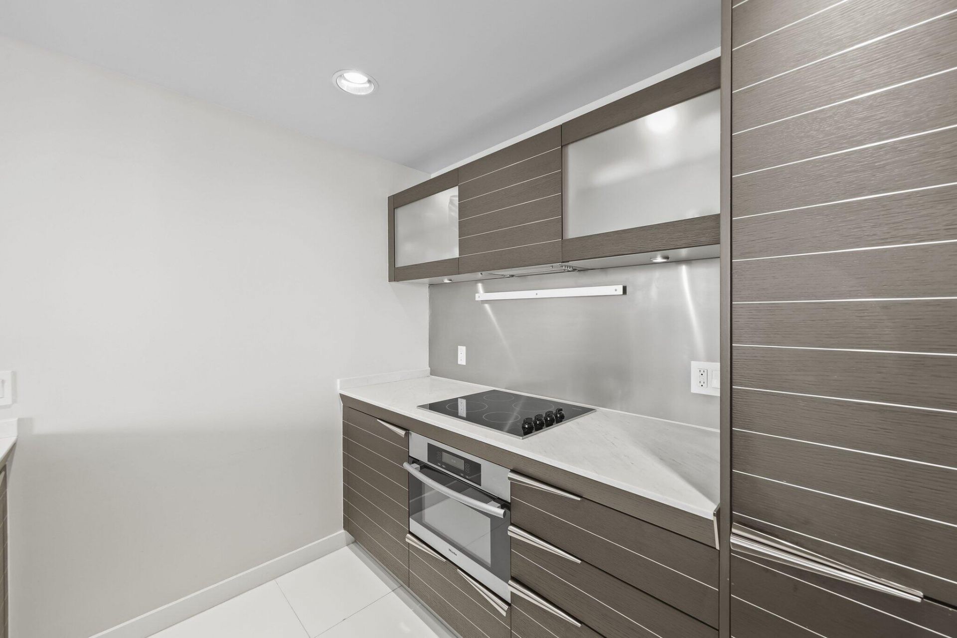200 Biscayne Blvd Way, Unit 3909, Miami, FL 33131 Photo
