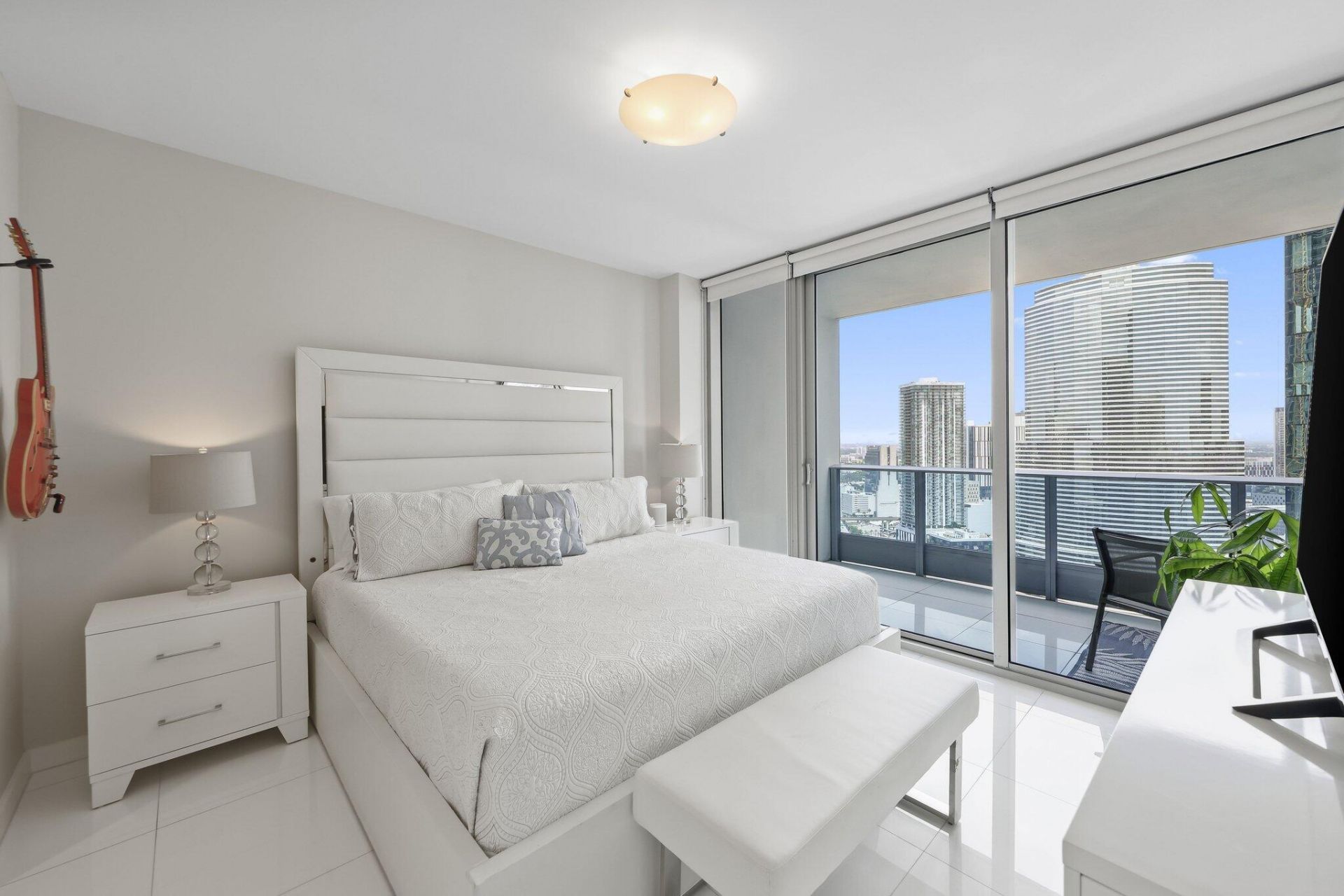 200 Biscayne Blvd Way, Unit 3909, Miami, FL 33131 Photo