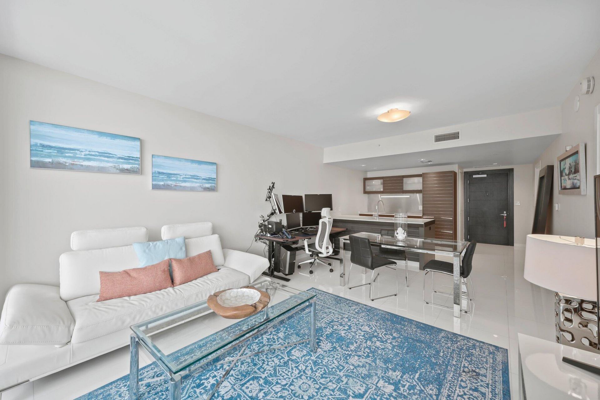200 Biscayne Blvd Way, Unit 3909, Miami, FL 33131 Photo