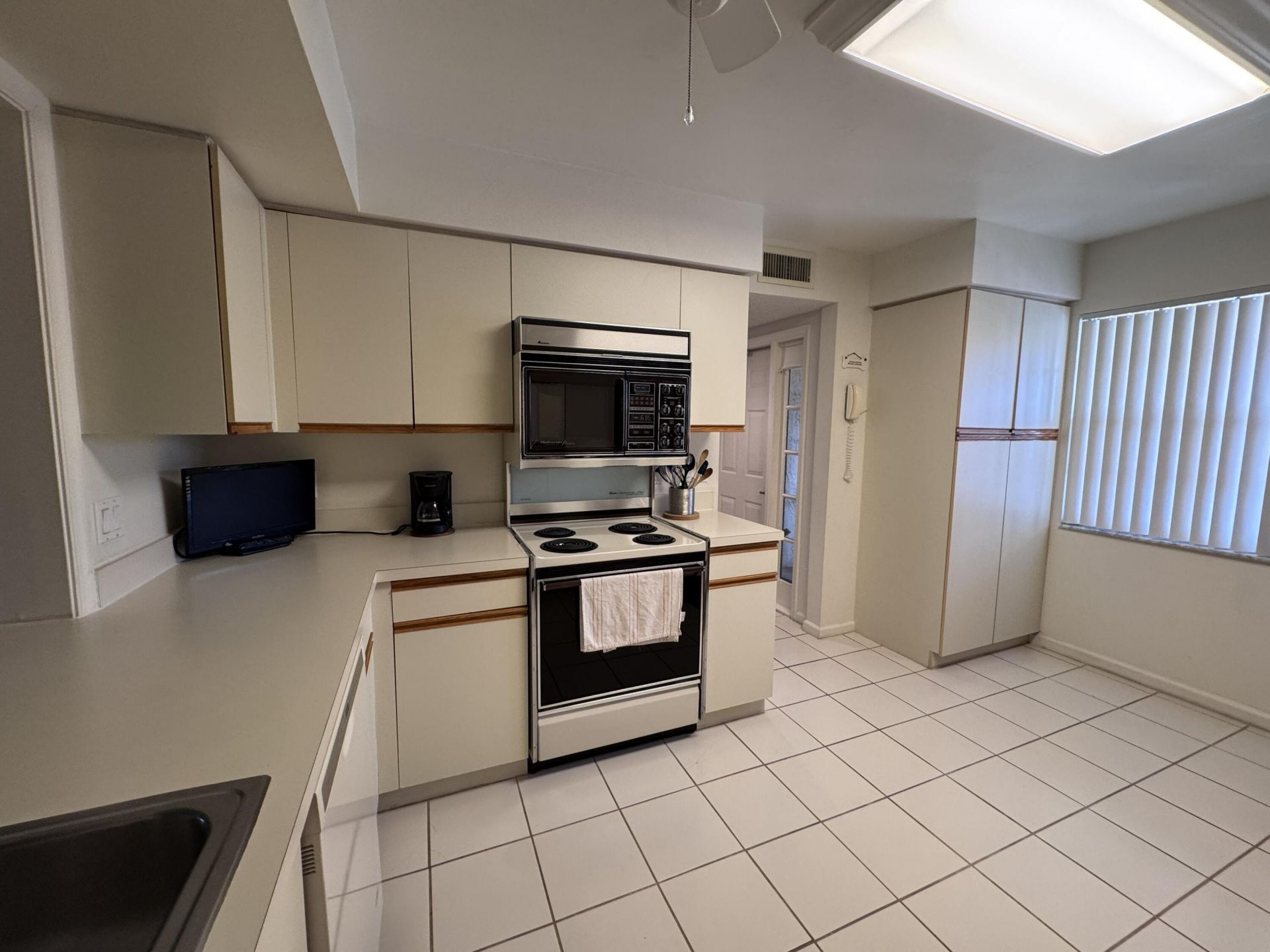 11190 Aspen Glen Drive, Boynton Beach, FL 33437 Photo