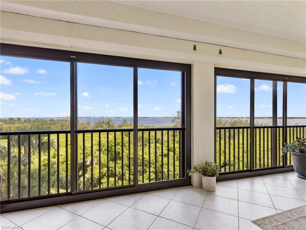 11620 Court Of Palms , Unit 202, Fort Myers, FL 33908 Photo