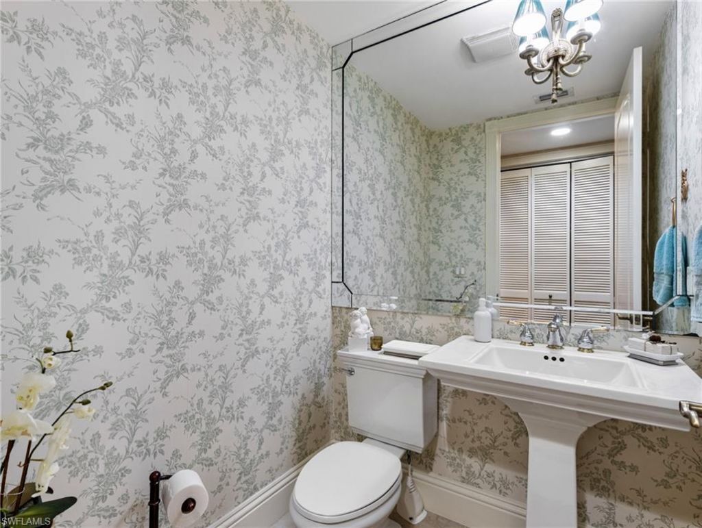 11620 Court Of Palms , Unit 202, Fort Myers, FL 33908 Photo