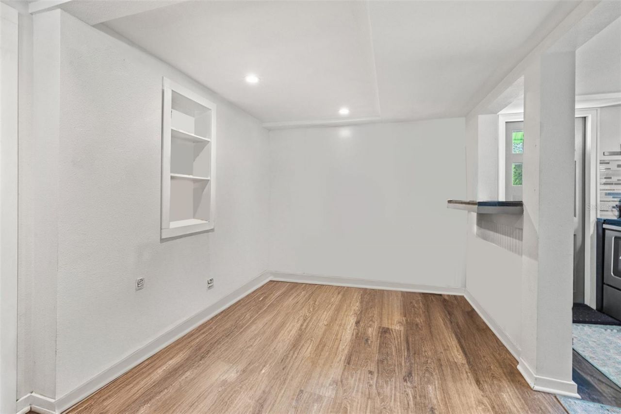 2501 1/2 Oakdale Street S, Unit 2, Saint Petersburg, FL 33705 Photo