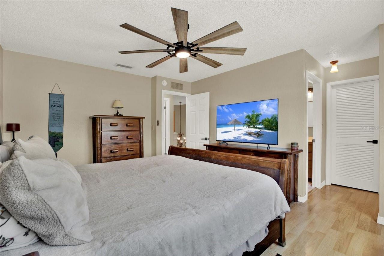7363 Rosetree Place E, Seminole, FL 33772 Photo