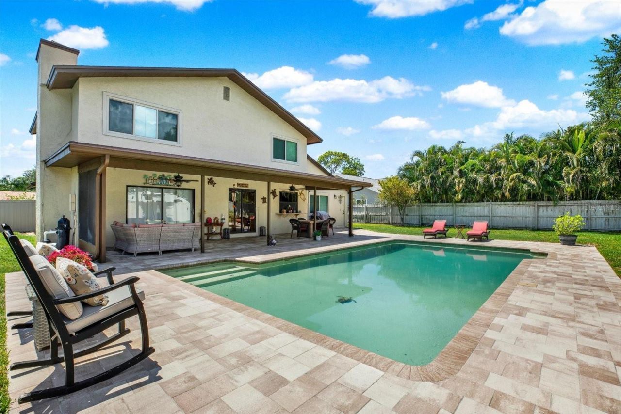 7363 Rosetree Place E, Seminole, FL 33772 Photo