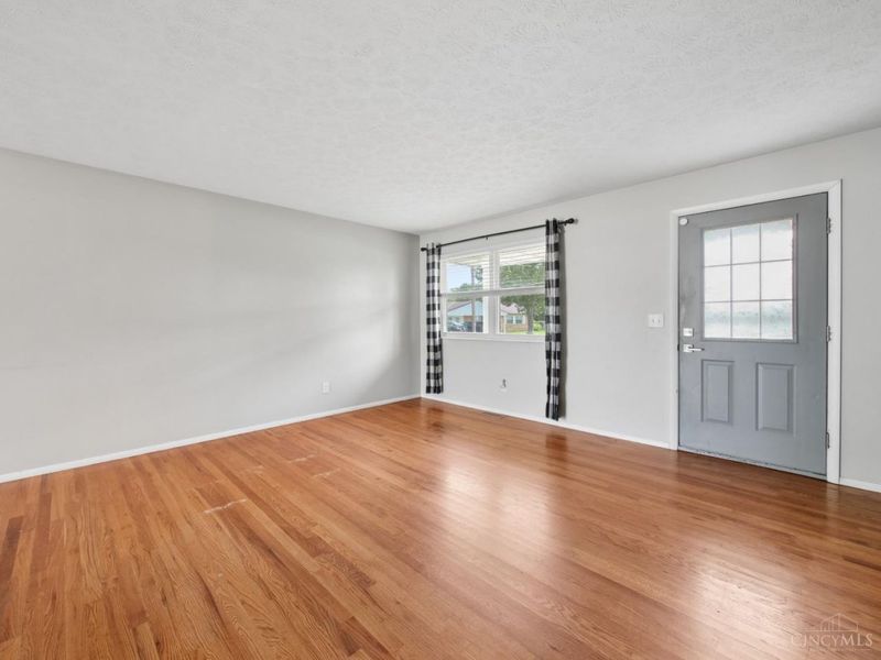 2716 Windon Drive, Colerain Township, OH 45251 Photo 10