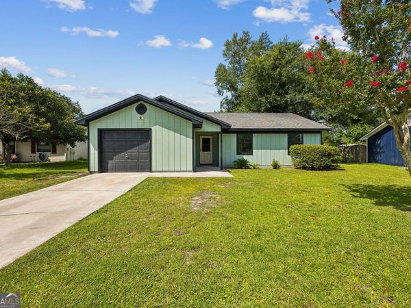 307 Sunnyside Drive, Saint Marys, GA 31558