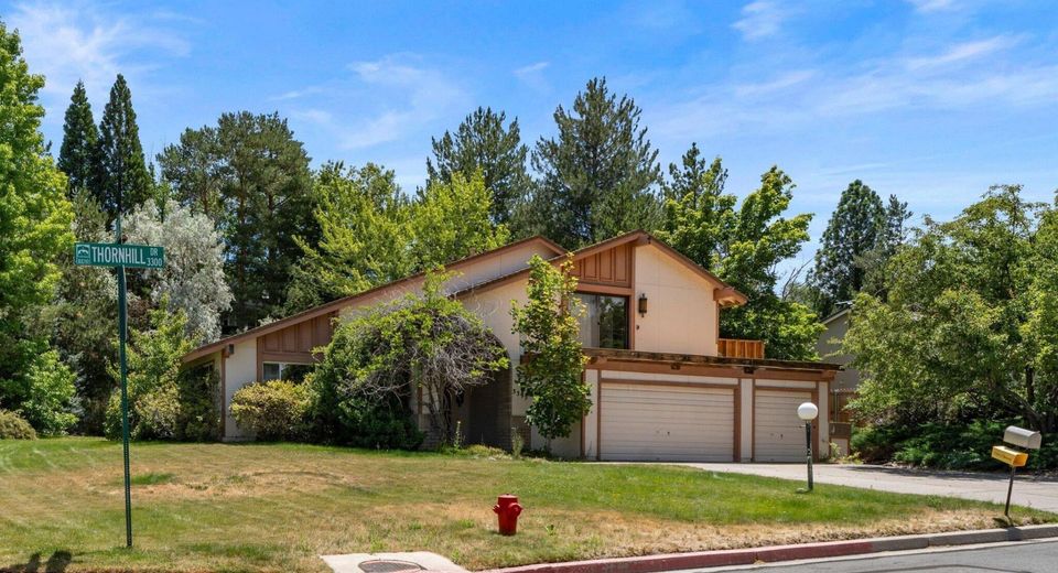 3395 Thornhill Drive, Reno, NV 89509 Photo
