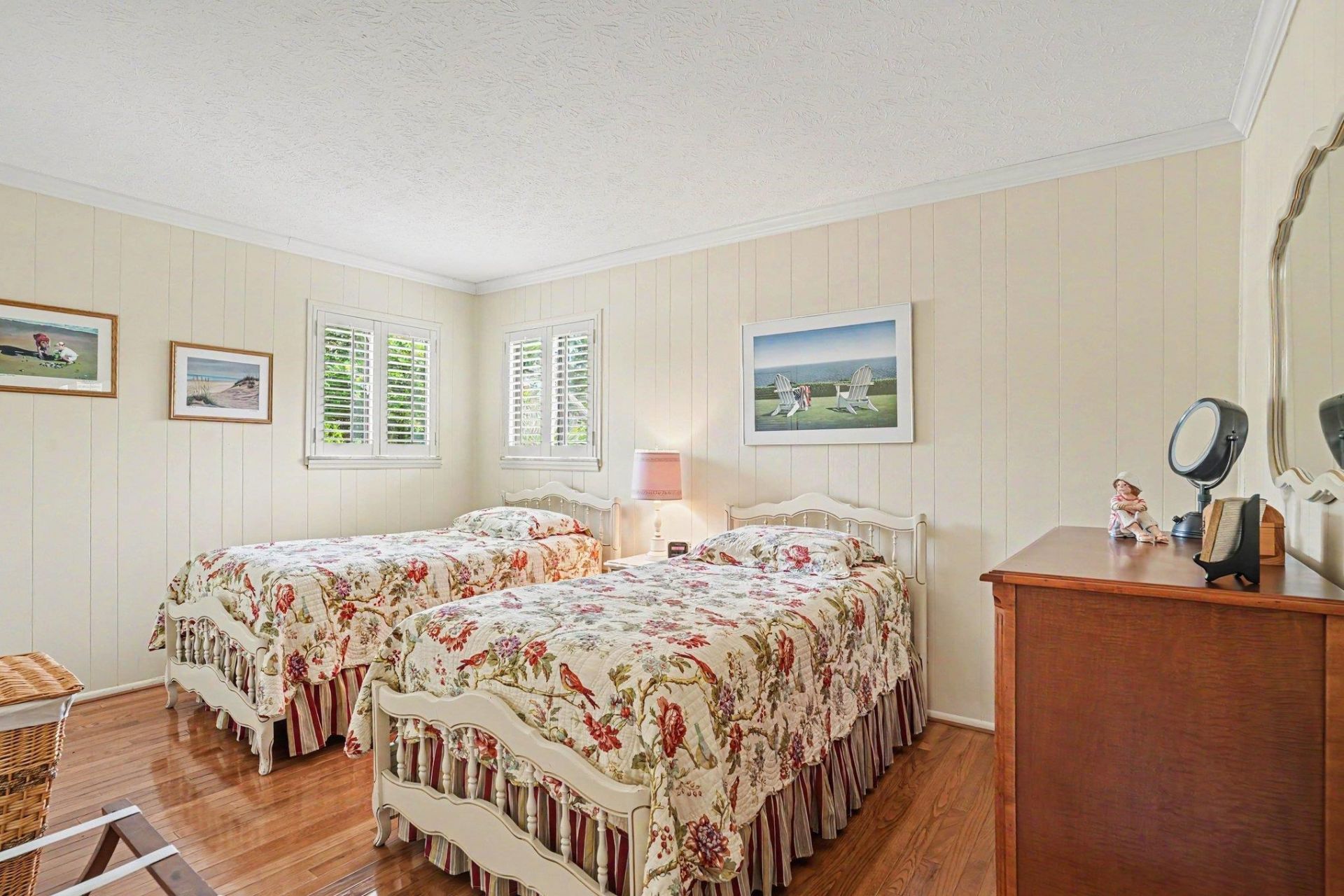 7608 Kingswood Dr.  Photo 17
