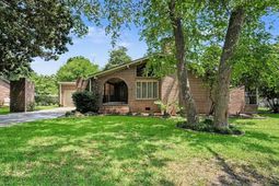7608 Kingswood Dr.  photo 4
