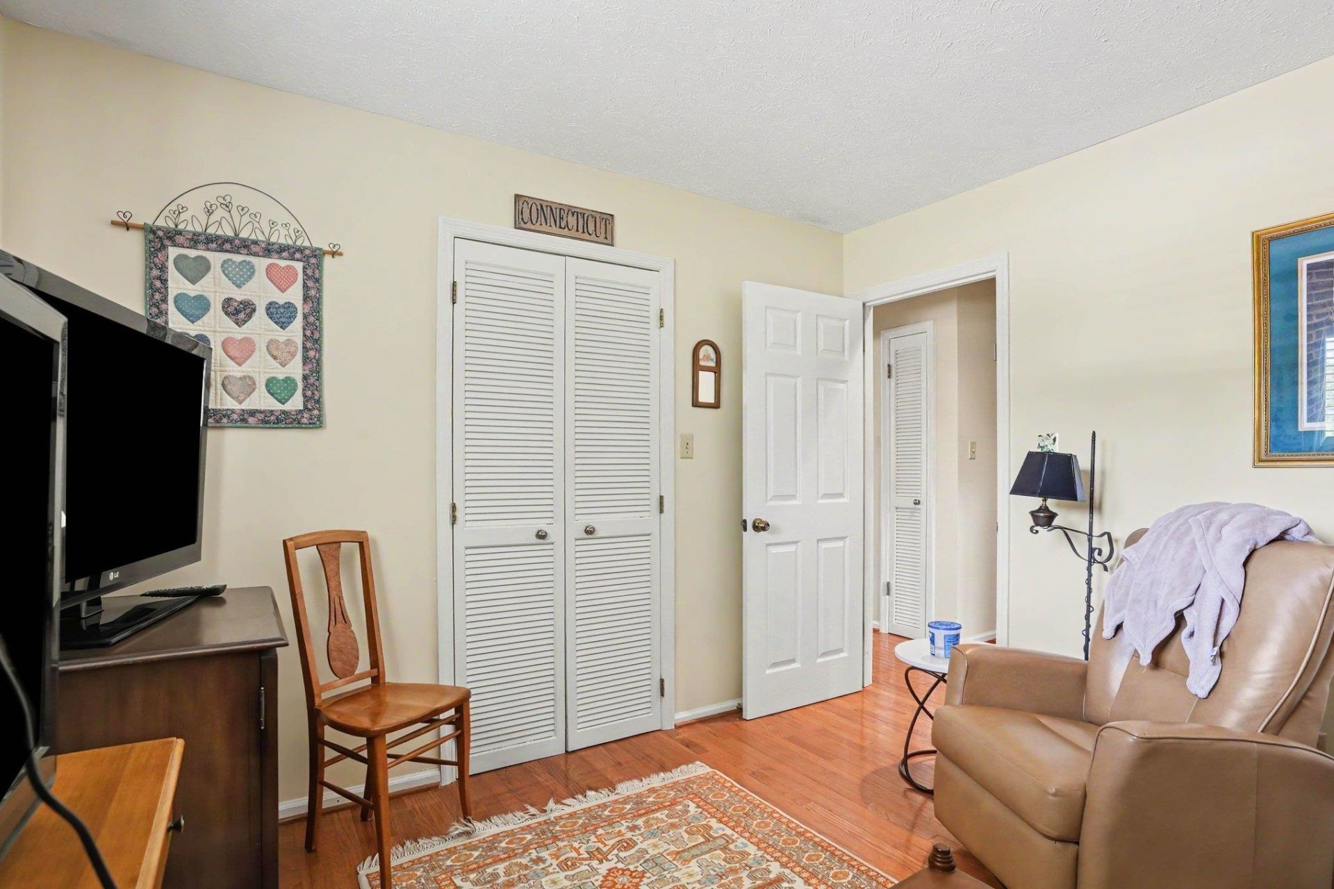 7608 Kingswood Dr.  Photo 21
