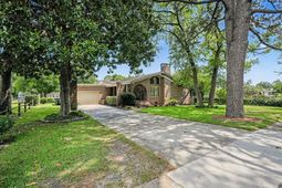 7608 Kingswood Dr.  photo 4