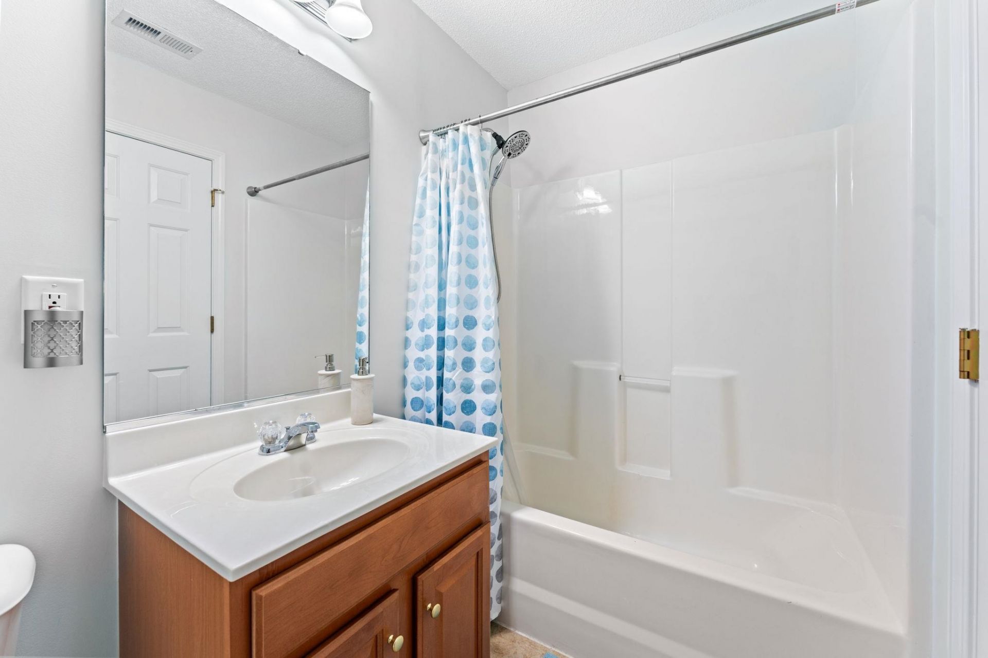 6095 Catalina Dr. Photo 19