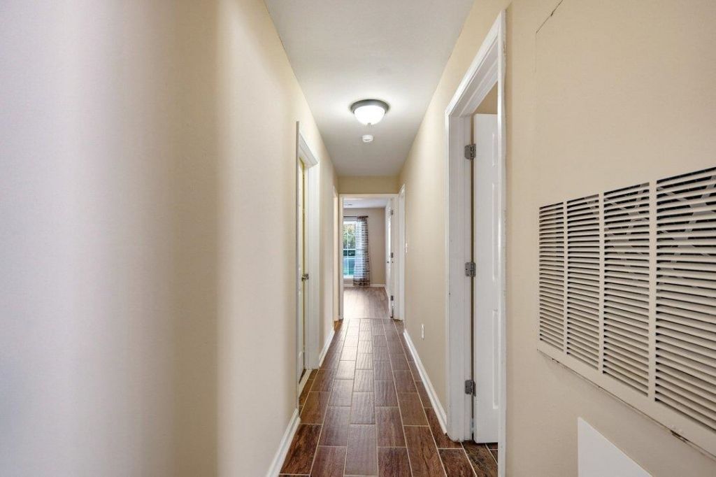 3774 Hitchcock Way Photo 10