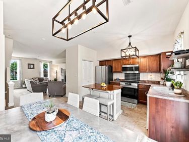 261 S 4TH STREET, OXFORD, PA 19363