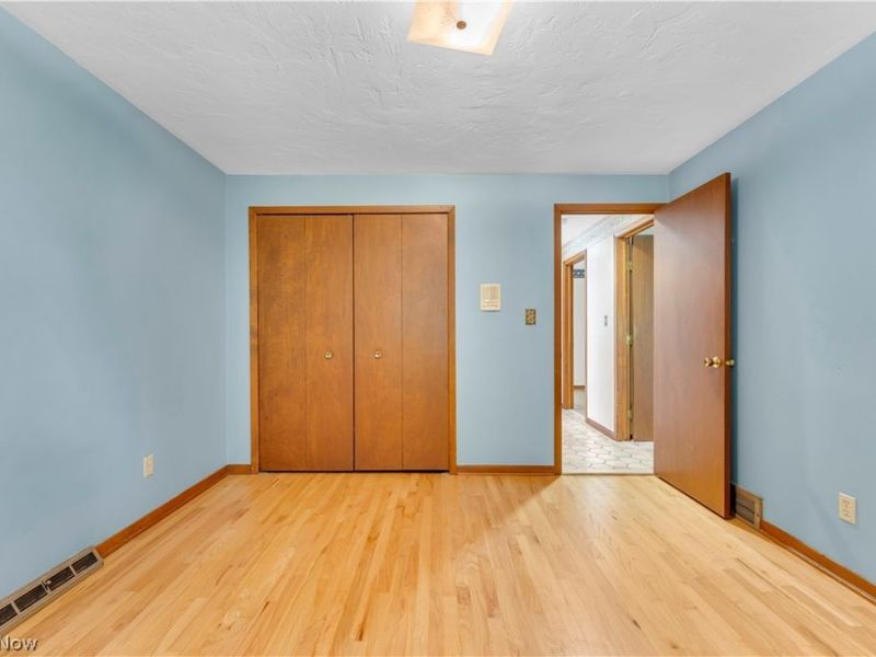 6524 Brookhill Drive, Garfield Heights, OH 44125 Photo 22