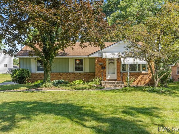 1843 Plymouth Terrace SE, Grand Rapids, MI 49506