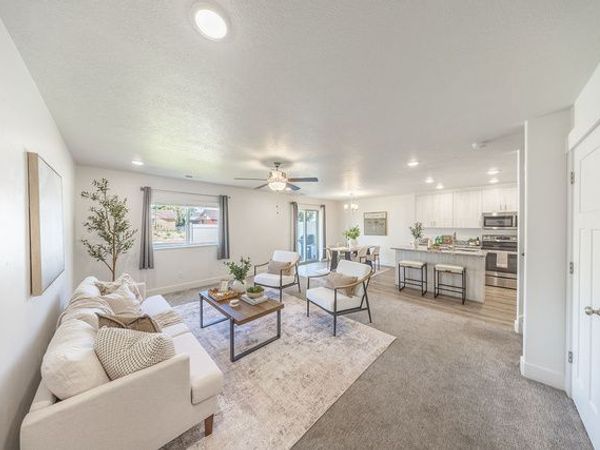 4991 S 475 W, Washington Terrace, UT 84405