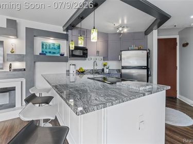 1001 W Jefferson Avenue, Detroit, MI 48226