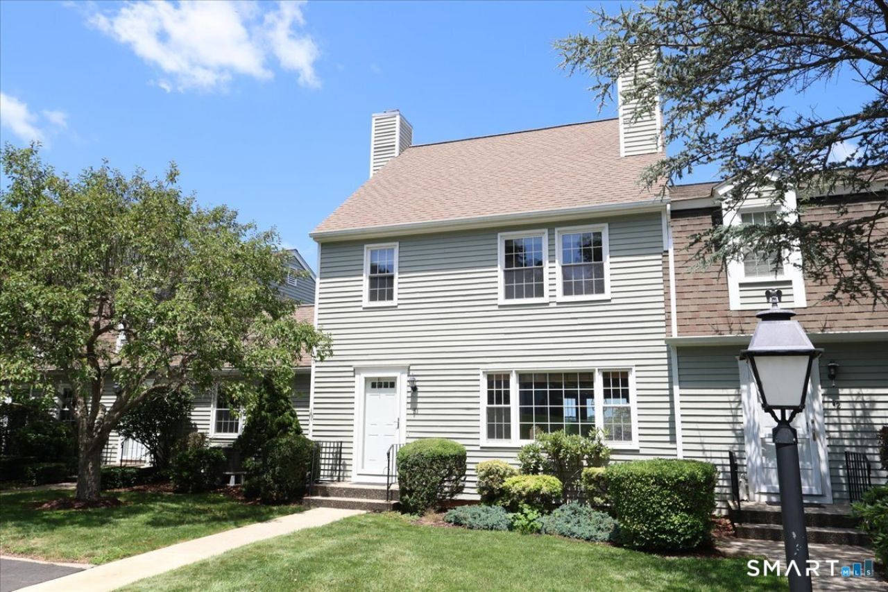 19 Prospect, Unit 31, Ridgefield, CT 06877 Main Photo
