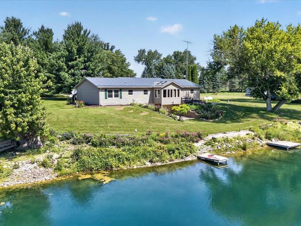 3817 S Carvers Rock Road, Avalon, WI 53505