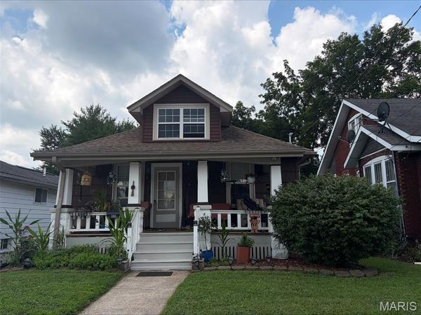 1102 Raab Avenue, Belleville, IL 62220